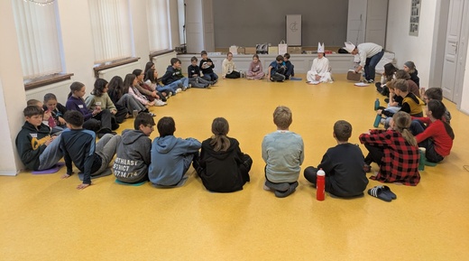 Meditační den primy B